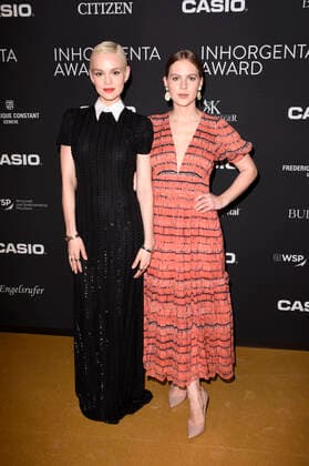 Emilia Schüle und Alicia von Rittberg bei der Verleihung des 4. Inhorgenta Award 2020 in der BMW Welt. München, 16.02.2020