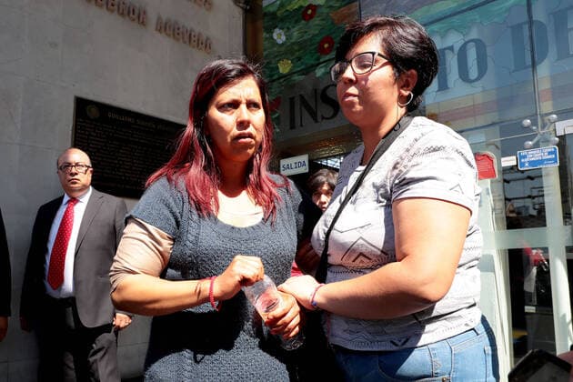 February 17, 2020: EUM20200217SOC15.JPG.CIUDAD DE MEXICO, Feminicide Feminicidio-CDMX.- La senora Maria Magdalena Anton Fernandez (centro), madre de la menor Fatima cuyo cuerpo fue localizado en un predio en Tlahuac, acudio al Instituto de Ciencias Forenses para los analisis de ADN correspondientes, los cuales confirmaron la identidad de su hija este 17 febrero 2020. Foto: Agencia EL UNIVERSAL AFBV Copyright: xJuanxBoitesx
