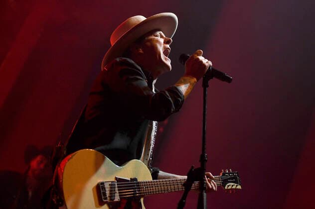 2020 Bilder des Jahres, Entertainment 02 Februar Entertainment Themen der Woche KW08 Entertainment Bilder des Tages Kiefer Sutherland live bei einem Konzert seiner Reckless & Me -Tour im Capitol. Hannover, 17.02.2020 *** Kiefer Sutherland live at a concert of his Reckless Me Tour at the Capitol Hannover, 17 02 2020 Foto:xC.xNiehausx xFuturexImage