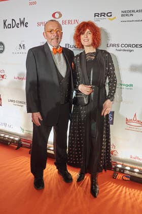 Leonhard R.Mueller und Susann Uplegger - Verleihung des Askania Award 2020 im Wintergarten Variete in Berlin am 18.02.2020. Askania Award 2020