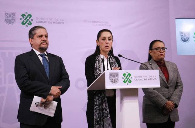 February 18, 2020: EUM20200218SOC08.JPG .CIUDAD DE MEXICO. PoliticsPolitica-CDMX.- 18 de febrero de 2020. Claudia Sheinbaum, jefa de Gobierno de la capital, y Luis Humberto Fernandez, titular de la Autoridad Educativa Federal en la Ciudad de Mexico, ofrecen conferencia de prensa por el feminicidio de la nina Fatima. Foto: Agencia EL UNIVERSALFernanda RojasEELG Copyright: xElxUniversalx