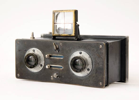 Antike Stereokamera aus Omas Zeiten *** Antique stereo camera from grandmas times