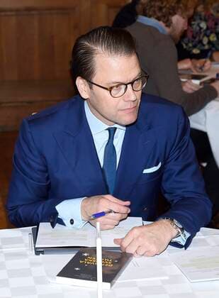 Prince Daniel Attendance at a seminar of The Crown Princess Couples Foundation, Royal Palace, Stockholm, Sweden 2017 11 24 c Karin Törnblom IBL Bildbyra Attendance at a seminar at the Crown Princess Couples Foundation 2017 11 24 Stockholm Sweden royal house Sweden x2377x,  Copyright: xTTxImagex xIBLx TT NYHETSBYRÅN