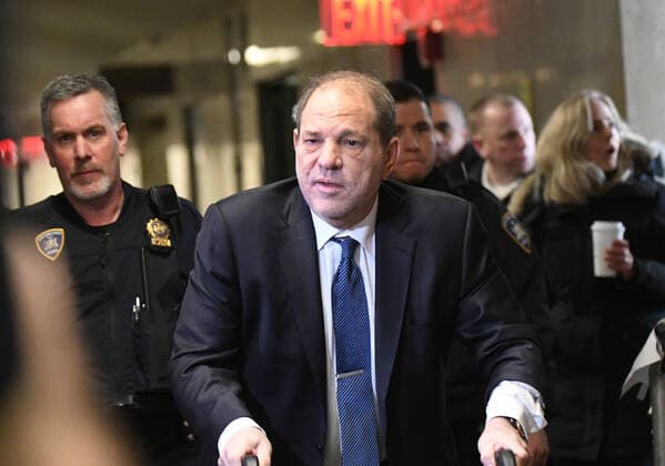 American film producer Harvey Weinstein arrives at Manhattan Supreme Court for day 4 of deliberations in his rape trial on Friday, February 21, 2020 in New York City. A jury of seven men and five women began deliberating Tuesday after weeks of testimony. Weinstein has pleaded not guilty to charges of assaulting two women, and faces life in prison if convicted.  NYP20200221302 LOUISxLANZANO
