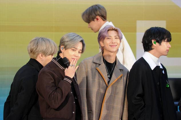 February 21, 2020, New York City, United States: (L-R) SUGA (Min Yoongi), Jimin (Park Jimin), J-Hope (Jung Hoseok), Rap Monster (Kim Nanjoon) and V (Kim Taehyung) of BTS (Bangtan Boys) band visit the Today Show at Rockefeller Plaza in New York City. New York City United States - ZUMAs197 20200221_zaa_s197_092 Copyright: xEfrenxLandaosx