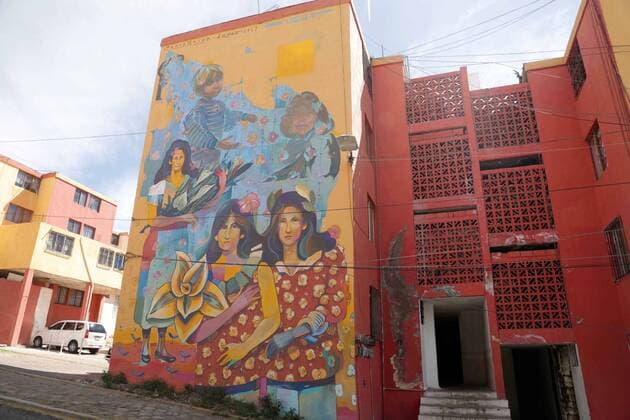 February 21, 2020: EUM20200221SOC13.JPG .ZACATECAS, Zac. CultureCultura-Murales.- En Zacatecas la gente se unio para plasmar en sus paredes la idea de un porvenir sin violencia, sin basura y sin problemas, lleno de confianza, amistades y sonrisas. Foto: Agencia EL UNIVERSALEELG Copyright: xElxUniversalx