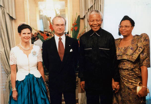Drottning Silvia, kung Carl XVI Gustaf, Nelson Mandela, Graca Machel Statsbesök i Sydafrika, februari 1997 (c) Charles Hammarsten IBL Stockholm Schweden kungahus Sverige x2492x *** Queen Silvia, King Carl XVI Gustaf, Nelson Mandela, Graca Machel State Visit to South Africa, February 1997 c Charles Hammarsten IBL Stockholm Sweden Royal House Sweden x2492x,  Copyright: xTTxImagex xIBLx Statsbesök i Sydafrika, febrari 1997