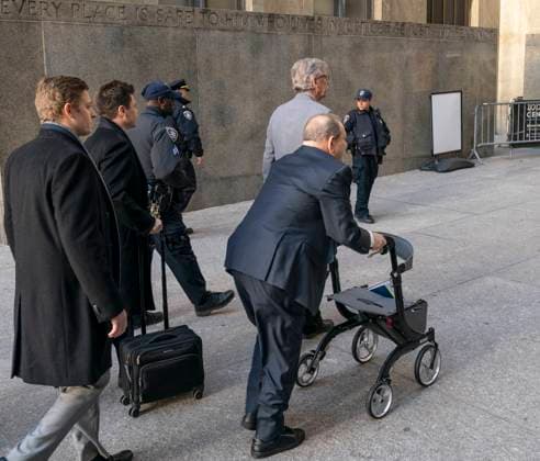 Harvey Weinstein trial jury deliberation Disgraced Hollywood producer Harvey Weinstein arrives for another day of jury deliberations on sexual assault charges at New York state supreme criminal court New York New York United States Copyright: LevxRadin
