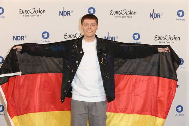 2020 Bilder des Jahres, Entertainment 02 Februar Hamburg Ben Dolic vertritt Deutschland beim Eurovision Song Contest 2020 ESC in Rotterdam Fototermin in Hamburg am 27.2.2020 *** Hamburg Ben Dolic represents Germany at the Eurovision Song Contest 2020 ESC in Rotterdam Photo session in Hamburg on 27 2 2020
