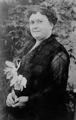 Maria Montessori, Italian education theorist. She adapted her methods of educating mentally disabled children to mainstream education. Ca. 1935. (BSLOC_2013_9_85) Courtesy Everett Collection PUBLICATIONXNOTxINxCANxCHNxFRAxITAxJPNxNORxPOLxRUSxESPxUKxUSA Copyright: xCourtesyxEverettxCollectionx HISL036 EC226