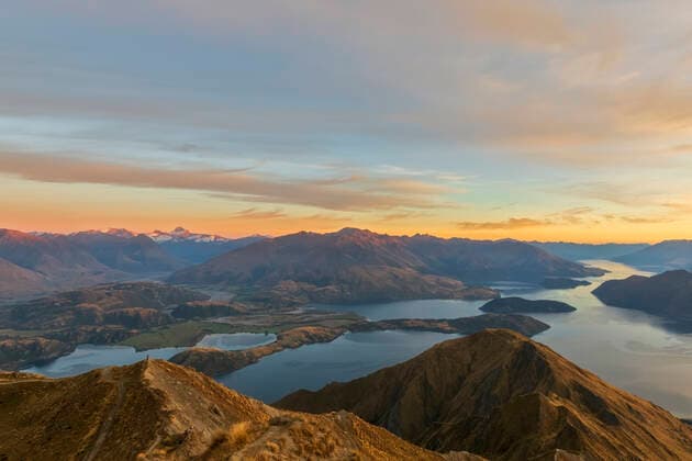 Lake Wanaka during sunrise, view from Roys Peak, South Island, New Zealand  FOF11836