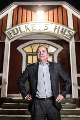 Prime Minister Stefan Löfven outside Hissmofors Folkets Hus during his visit to Jämtland 2020 02 27 Krokom Sweden xORRExPONTUSx,  Copyright: xORRExPONTUSx Statsminister Stefan Löfven i Jämtland