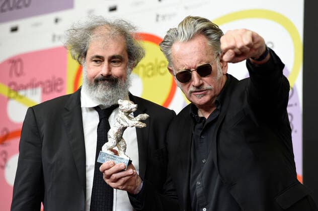 Gustave Kervern und Benoit Delepine (Silberner Bär 70. Berlinale Effacer l™historique Delete History ) bei der Pressekonferenz der Preisträger auf der Berlinale 2020 70. Internationale Filmfestspiele Berlin im Hotel Grand Hyatt. Berlin, 29.02.2020