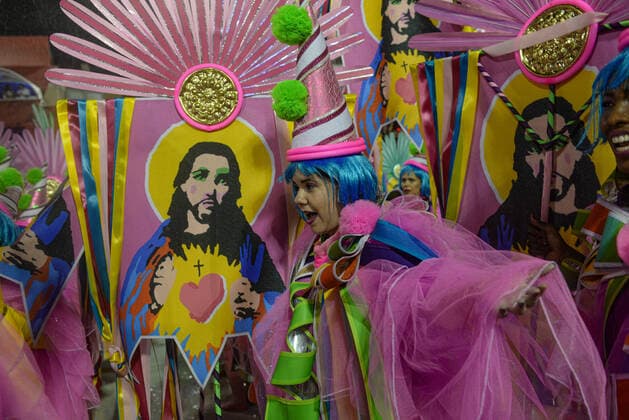 RIO DE JANEIRO, RJ - 29.02.2020: DESFILE DAS CAMPEAS RJ 2020 - Mangueira during the Parade of Campeas of the special group of Carnival 2020, held at the Sambodromo in the city of Rio de Janeiro, RJ. x1885087x  CristianexMota
