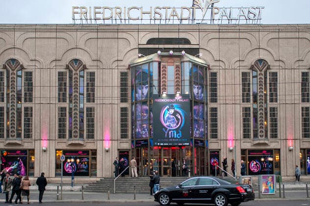 Berlin Friedrichstadt Palast exterior - large theatre shows children s shows, guest performances, festival galas, comedy & film Berlin Germany Berlin Brandenburg Germany Copyright: xSergixReboredox xVWPicsx SRE-BY5159