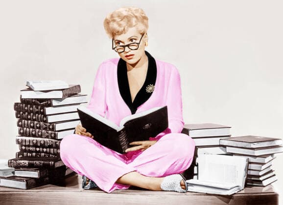 OSCARS. Beste Hauptdarstellerin. PreistrÃ¤gerinnen 1951-1960 BORN YESTERDAY, Judy Holliday, 1950 Courtesy Everett Collection PUBLICATIONXNOTxINxCANxCHNxFRAxITAxJPNxNORxPOLxRUSxESPxUKxUSA Copyright: xCourtesyxEverettxCollectionx M8DBOYE EC007