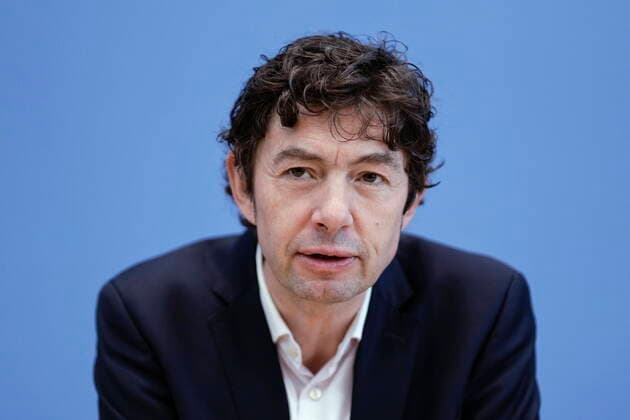 02.03.2020, Berlin, Deutschland - Pressekonferenz: Unterrichtung des Bundesministeriums fuer Gesundheit zum Umgang mit dem Coronavirus. Foto: Prof. Dr. Christian Drosten, Direktor Institut fuer Virologie, Charite Berlin.