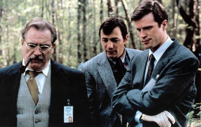KISS THE GIRLS, from left: Brian Cox, Alex McArthur, Cary Elwes, 1997, Ã‚Â© Paramount courtesy Everett Collection Â©Paramount Courtesy Everett Collection PUBLICATIONXNOTxINxCANxCHNxFRAxITAxJPNxNORxPOLxRUSxESPxUKxUSA Copyright: xÃ‚Â©Paramount CourtesyxEverettxCollectionx M8DKITH EC016