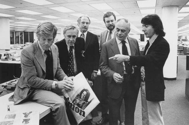 OSCARS. Bester Nebendarsteller. PreistrÃ¤ger 1971-1980 ALL THE PRESIDENT S MEN, from left: Robert Redford, Jason Robards, Jack Warden, director Alan J. Pakula, Martin Balsam, Dustin Hoffman on set, 1976 Courtesy Everett Collection PUBLICATIONXNOTxINxCANxCHNxFRAxITAxJPNxNORxPOLxRUSxESPxUKxUSA Copyright: xCourtesyxEverettxCollectionx MBDALTH EC322