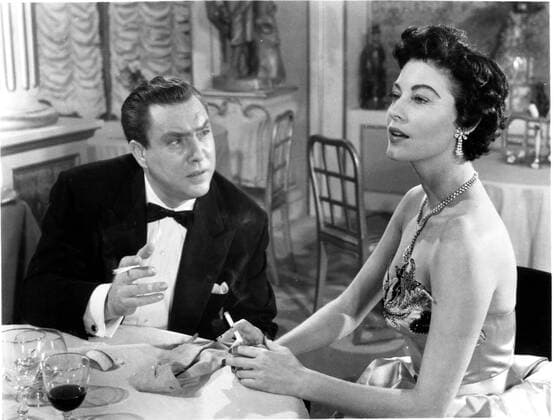 OSCARS. Bester Nebendarsteller. PreistrÃ¤ger 1951-1960 THE BAREFOOT CONTESSA, from left, Edmund O Brien, Ava Gardner, 1954 PUBLICATIONXNOTxINxCANxCHNxFRAxITAxJPNxNORxPOLxRUSxESPxUKxUSA Copyright: xCourtesyxEverettxCollectionx MBDBACO EC031