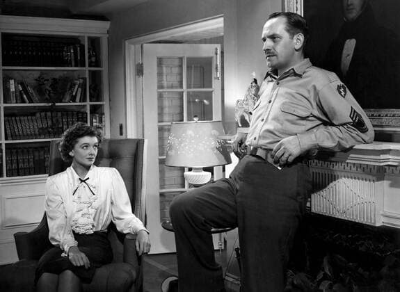 OSCARS. Bester Hauptdarsteller. PreistrÃ¤ger 1941-1950 THE BEST YEARS OF OUR LIVES, Myrna Loy, Fredric March, 1946 Courtesy Everett Collection PUBLICATIONXNOTxINxCANxCHNxFRAxITAxJPNxNORxPOLxRUSxESPxUKxUSA Copyright: xCourtesyxEverettxCollectionx MBDBEYE EC009