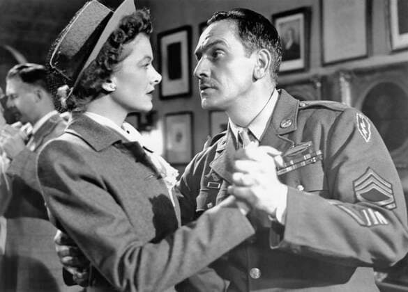 OSCARS. Bester Hauptdarsteller. PreistrÃ¤ger 1941-1950 THE BEST YEARS OF OUR LIVES, from left, Myrna Loy, Fredric March, 1946 Courtesy Everett Collection PUBLICATIONXNOTxINxCANxCHNxFRAxITAxJPNxNORxPOLxRUSxESPxUKxUSA Copyright: xCourtesyxEverettxCollectionx MBDBEYE EC064