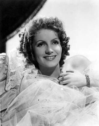 CAMILLE, Greta Garbo, portrait by Clarence Sinclair Bull, 1936 Courtesy Everett Collection PUBLICATIONXNOTxINxCANxCHNxFRAxITAxJPNxNORxPOLxRUSxESPxUKxUSA Copyright: xCourtesyxEverettxCollectionx MBDCAMI EC005