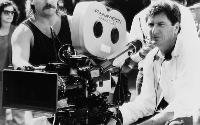 CHINA MOON, director John Bailey on set, 1994, Ã‚Â© Orion courtesy Everett Collection Please credit Courtesy Everett Collection PUBLICATIONXNOTxINxCANxCHNxFRAxITAxJPNxNORxPOLxRUSxESPxUKxUSA Copyright: xCourtesyxEverettxCollectionx MBDCHMO EC010