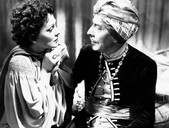 EAST MEETS WEST, from left: Lucie Mannheim, George Arliss, 1936 Courtesy Everett Collection PUBLICATIONXNOTxINxCANxCHNxFRAxITAxJPNxNORxPOLxRUSxESPxUKxUSA Copyright: xCourtesyxEverettxCollectionx MBDEAME EC003