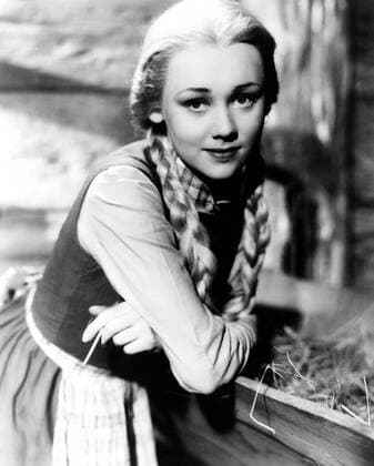 THE FORTY-NINTH PARALLEL, (aka THE INVADERS, aka 49TH PARALLEL), Glynis Johns, 1941 Courtesy Everett Collection PUBLICATIONXNOTxINxCANxCHNxFRAxITAxJPNxNORxPOLxRUSxESPxUKxUSA Copyright: xCourtesyxEverettxCollectionx MBDFONI EC028