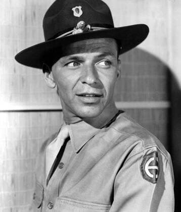 OSCARS. Bester Nebendarsteller. PreistrÃ¤ger 1951-1960 FROM HERE TO ETERNITY, Frank Sinatra, 1953 Courtesy Everett Collection PUBLICATIONXNOTxINxCANxCHNxFRAxITAxJPNxNORxPOLxRUSxESPxUKxUSA Copyright: xCourtesyxEverettxCollectionx MBDFRHE EC062