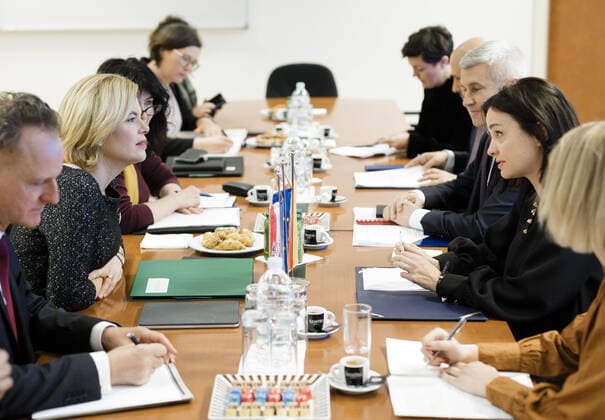 News Bilder des Tages Bundeslandwirtschaftsministerin Julia Kloeckner (CDU) trifft die kroatische Landwirtschaftsministerin Marija Vuckovic. Zagreb, 06.03.2020. Zagreb Croatia *** Federal Minister of Agriculture Julia Kloeckner CDU meets the Croatian Minister of Agriculture Marija Vuckovic Zagreb, 06 03 2020 Zagreb Croatia Copyright: xXanderxHeinl photothek.netx