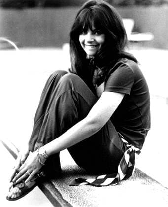 GAS! -OR- IT BECAME NECESSARY TO DESTROY THE WORLD IN ORDER TO SAVE IT, Cindy Williams, 1970 Courtesy Everett Collection PUBLICATIONXNOTxINxCANxCHNxFRAxITAxJPNxNORxPOLxRUSxESPxUKxUSA Copyright: xCourtesyxEverettxCollectionx MBDGAOR EC003