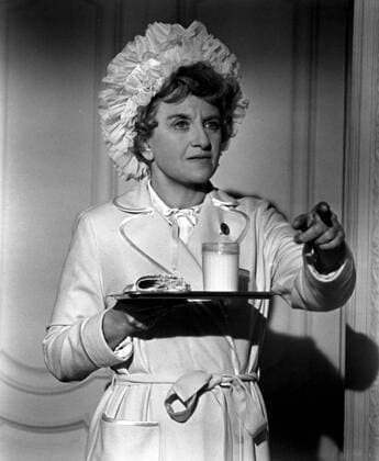I D RATHER BE RICH, Hermione Gingold, 1964 Courtesy Everett Collection PUBLICATIONXNOTxINxCANxCHNxFRAxITAxJPNxNORxPOLxRUSxESPxUKxUSA Copyright: xCourtesyxEverettxCollectionx MBDIDRA EC014