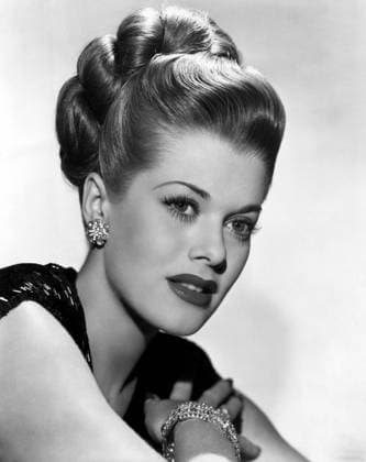 HER KIND OF MAN, Janis Paige, 1946 Courtesy Everett Collection PUBLICATIONXNOTxINxCANxCHNxFRAxITAxJPNxNORxPOLxRUSxESPxUKxUSA Copyright: xCourtesyxEverettxCollectionx MBDHEKI EC020