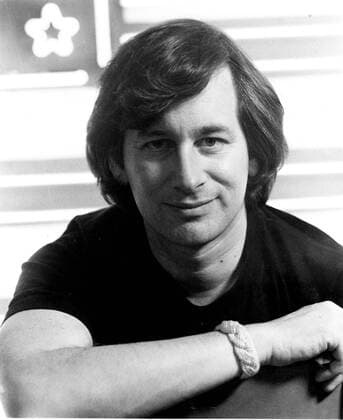 73. Berlinale, Steven Spielberg erhÃ¤lt den Goldenen EhrenbÃ¤ren fÃ¼r sein Lebenswerk 1941, director Steven Spielberg, 1979. Universal courtesy Everett Collection Â©Universal Courtesy Everett Collection PUBLICATIONXNOTxINxCANxCHNxFRAxITAxJPNxNORxPOLxRUSxESPxUKxUSA Copyright: xUniversal CourtesyxEverettxCollectionx MBDNIFO EC027