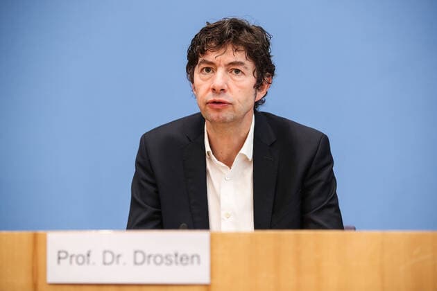 (200309) -- BERLIN, March 9, 2020 -- Director of the Institute of Virology at the Charite Berlin Christian Drosten attends a press conference briefing COVID-19 situation in Germany, in Berlin, capital of Germany, March 9, 2020. No fatalities have been recorded despite Germany reporting 1,112 confirmed COVID-19 cases as of 8 a.m. (0700 GMT) Monday, according to the country s disease control agency. ) GERMANY-BERLIN-COVID-19-SITUATION ShanxYuqi 