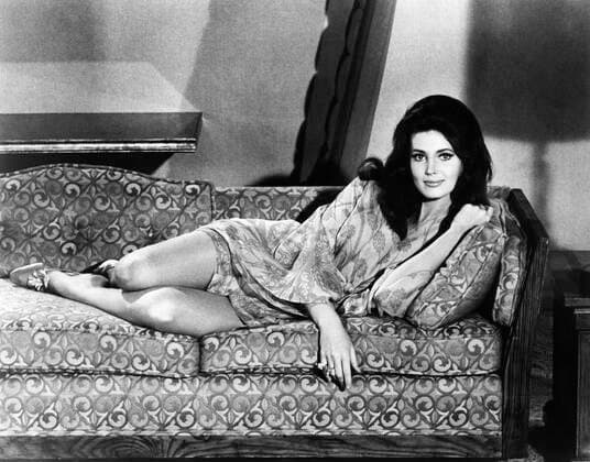P.J., Gayle Hunnicutt, in a dress by Jean Louis, 1968 Courtesy Everett Collection !ACHTUNG AUFNAHMEDATUM GESCHÃ„TZT! PUBLICATIONXNOTxINxCANxCHNxFRAxITAxJPNxNORxPOLxRUSxESPxUKxUSA Copyright: xCourtesyxEverettxCollectionx MBDPJJJ EC006