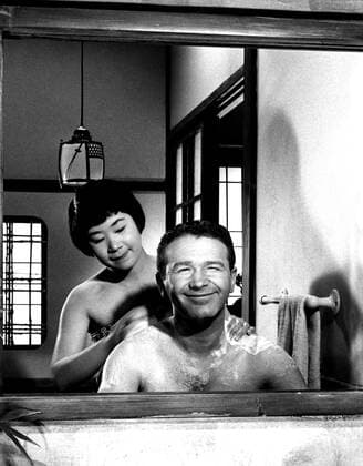 OSCARS: Beste Nebendarstellerin, PreistrÃ¤gerinnen 1951-1960 SAYONARA, Miyoshi Umeki, Red Buttons, 1957 Courtesy Everett Collection !ACHTUNG AUFNAHMEDATUM GESCHÃ„TZT! PUBLICATIONXNOTxINxCANxCHNxFRAxITAxJPNxNORxPOLxRUSxESPxUKxUSA Copyright: xCourtesyxEverettxCollectionx MBDSAYO EC011