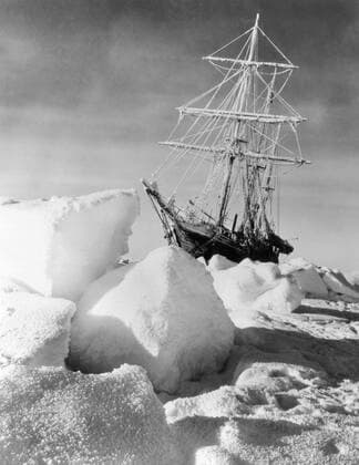 SOUTH, 1920 (photo shows The Endurance, Ernest Shackleton s ship, marooned in the Antarctic) Courtesy Everett Collection !ACHTUNG AUFNAHMEDATUM GESCHÃ„TZT! PUBLICATIONXNOTxINxCANxCHNxFRAxITAxJPNxNORxPOLxRUSxESPxUKxUSA Copyright: xCourtesyxEverettxCollectionx MBDSOUT EC011