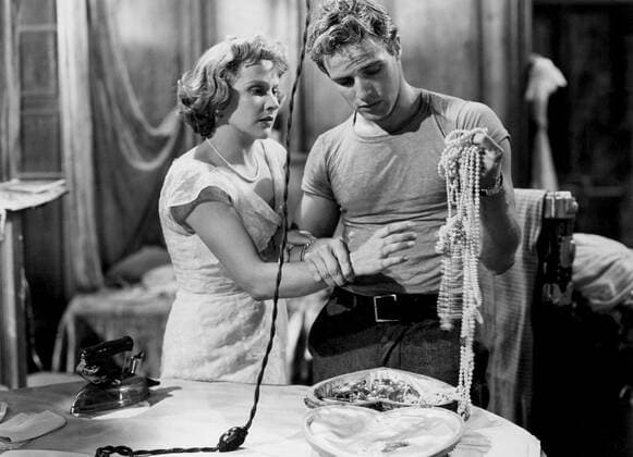 OSCARS: Beste Nebendarstellerin, PreistrÃ¤gerinnen 1951-1960 A STREETCAR NAMED DESIRE, Kim Hunter, Marlon Brando, 1951 Courtesy Everett Collection !ACHTUNG AUFNAHMEDATUM GESCHÃ„TZT! PUBLICATIONXNOTxINxCANxCHNxFRAxITAxJPNxNORxPOLxRUSxESPxUKxUSA Copyright: xCourtesyxEverettxCollectionx MBDSTNA EC027