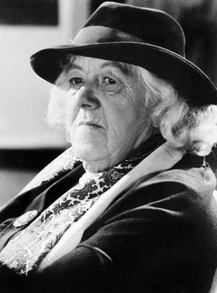 OSCARS: Beste Nebendarstellerin, PreistrÃ¤gerinnen 1961-1970 THE V.I.P.S, Margaret Rutherford, 1963 !ACHTUNG AUFNAHMEDATUM GESCHÃ„TZT! PUBLICATIONXNOTxINxCANxCHNxFRAxITAxJPNxNORxPOLxRUSxESPxUKxUSA Copyright: xCourtesyxEverettxCollectionx MBDVIPS EC055