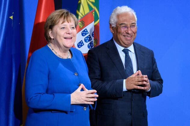 News Bilder des Tages Berlin, Pressekonferenz Angela Merkel und Antonio Costa Deutschland, Berlin - 11.03.2020: Im Bild sind die deutsche Bundeskanzlerin Angela Merkel (cdu) und der Premierminister der Republik Portugal António Costa nach der gemeinsamen Pressekonferenz zu sehen. Berlin Bundeskanzleramt Berlin Deutschland