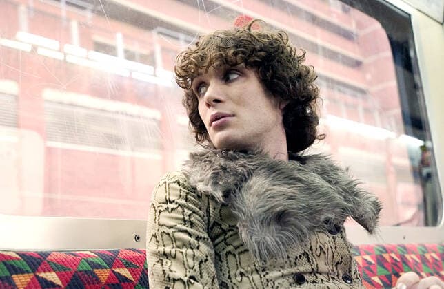 BREAKFAST ON PLUTO, Cillian Murphy, 2005, (c) Sony Pictures Classics courtesy Everett Collection Sony Pictures Courtesy Everett Collection !ACHTUNG AUFNAHMEDATUM GESCHÃ„TZT! PUBLICATIONXNOTxINxCANxCHNxFRAxITAxJPNxNORxPOLxRUSxESPxUKxUSA Copyright: xSonyxPictures CourtesyxEverettxCollectionx MCDBRON EC030