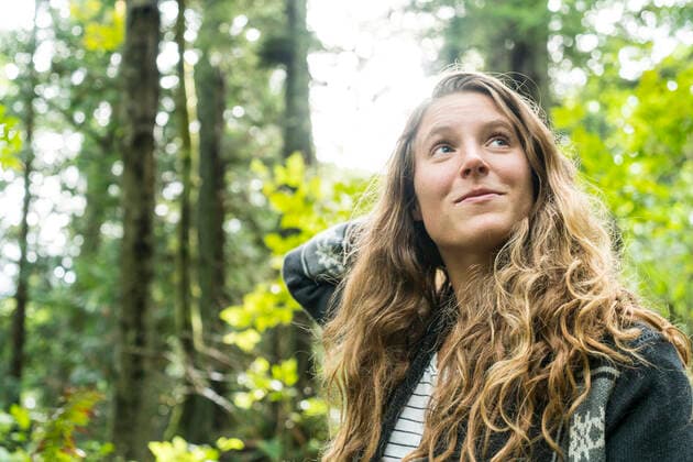 Portrait of teenage girl in woods near Clayton Beach Bellingham, WA, United States ,model released, Symbolfoto CR_FGUQ200116C-290543-01