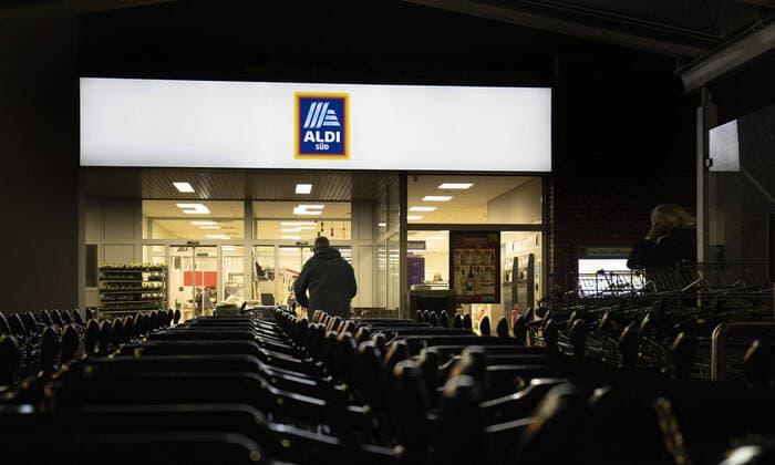 Eingang einer Aldi Sued Filiale in Bonn, den 10.03.2020. Bonn Deutschland