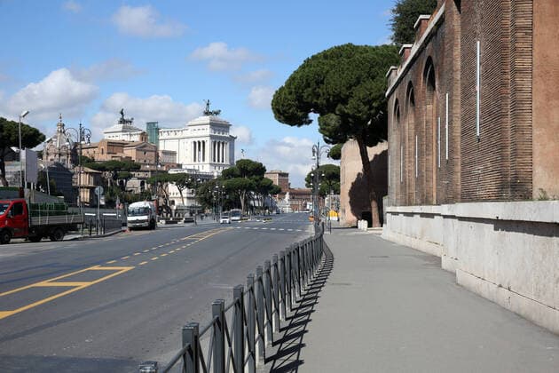 pictured from the Colosseum to Piazza Venezia deserted streets (Alberto Lo Bianco Fotogramma, Rome - 2020-03-12) p.s. la foto e utilizzabile nel rispetto del contesto in cui e stata scattata, e senza intento diffamatorio del decoro delle persone rappresentate  Copyright: xAlbertoxLoxBiancox xFOTOGRAMMAx