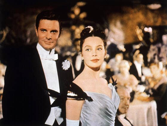 GIGI, Louis Jourdan, Leslie Caron, 1958 Courtesy Everett Collection !ACHTUNG AUFNAHMEDATUM GESCHÃ„TZT! PUBLICATIONXNOTxINxCANxCHNxFRAxITAxJPNxNORxPOLxRUSxESPxUKxUSA Copyright: xCourtesyxEverettxCollectionx MCDGIGI EC003