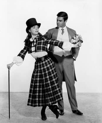 GIGI, Leslie Caron, Louis Jourdan, 1958 Courtesy Everett Collection !ACHTUNG AUFNAHMEDATUM GESCHÃ„TZT! PUBLICATIONXNOTxINxCANxCHNxFRAxITAxJPNxNORxPOLxRUSxESPxUKxUSA Copyright: xCourtesyxEverettxCollectionx MCDGIGI EC006