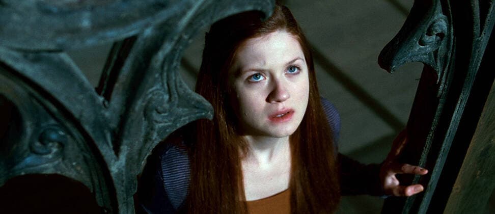HARRY POTTER AND THE DEATHLY HALLOWS: PART 2, Bonnie Wright, 2011. 2011 Warner Bros. Ent. Harry Potter publishing rights J.K.R. Harry Potter characters, names and related indicia are trademarks of and Warner Bros. Ent. All rights reserved. Courtesy Everett Collection Warner Bros Courtesy Everett Collection !ACHTUNG AUFNAHMEDATUM GESCHÃ„TZT! PUBLICATIONXNOTxINxCANxCHNxFRAxITAxJPNxNORxPOLxRUSxESPxUKxUSA Copyright: xWarnerxBros CourtesyxEverettxCollectionx MCDHAP2 EC318
